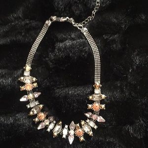 Stunning choker necklace